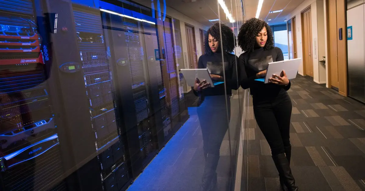 Cloud computing vs Data centers: ¿Cuál elegir?